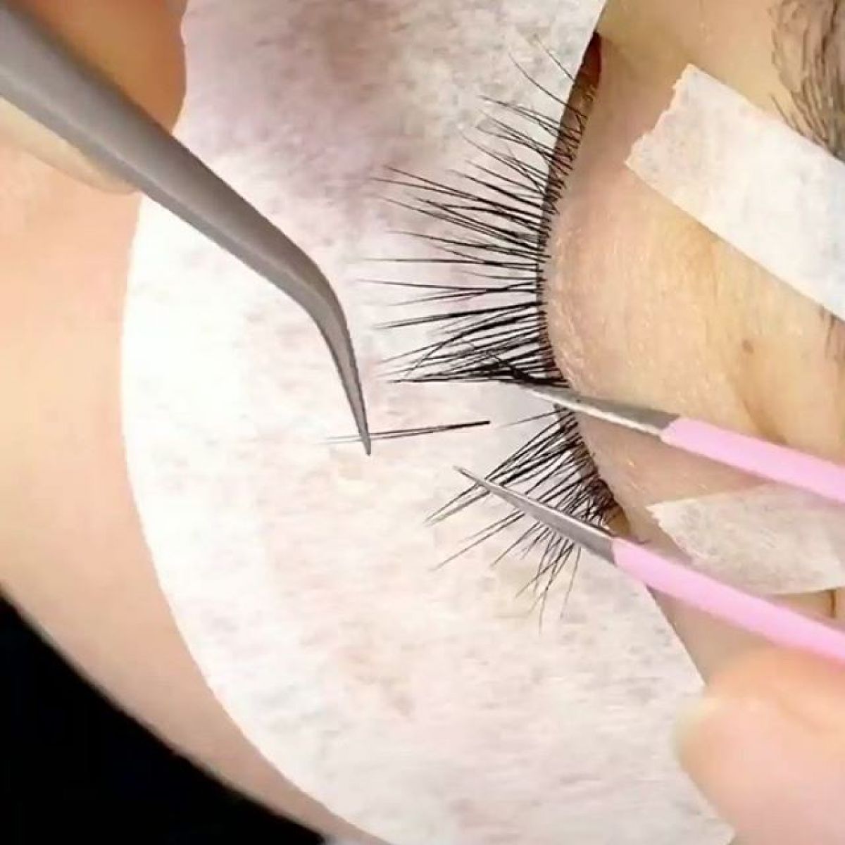Extensions de cils à Le Muy (83) Par Morgane - Estheca