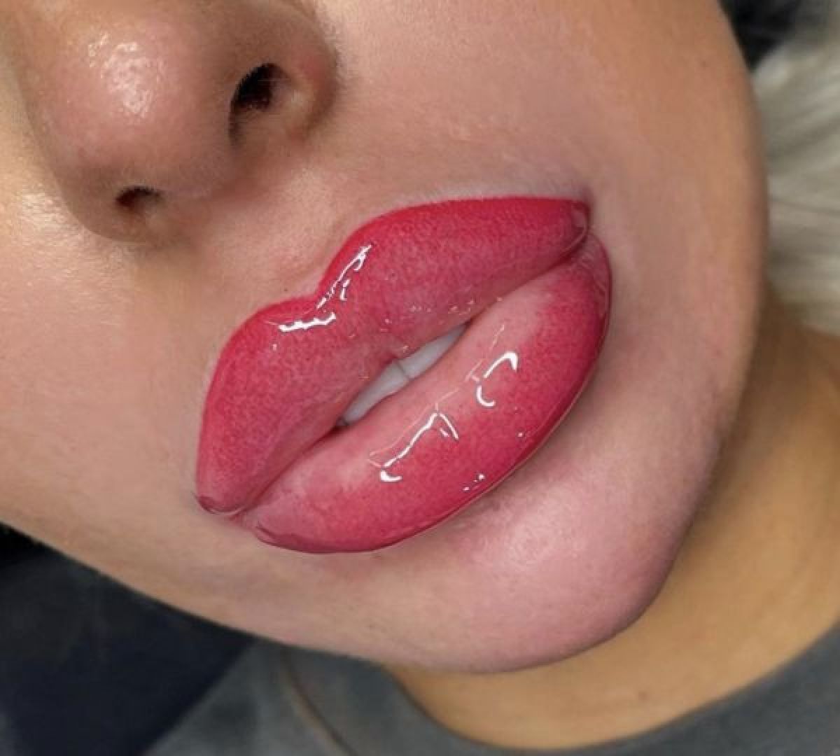 Maquillage semi-permanent lèvres à Juvisy-sur-Orge (91) Par Mounia - Estheca