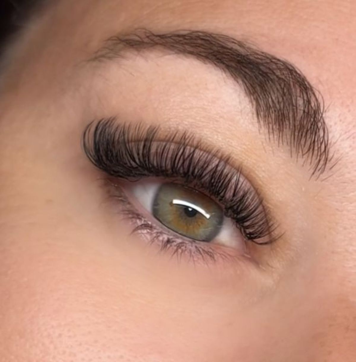 Extension de cils à Orgon (13) Par Kassandra - Estheca