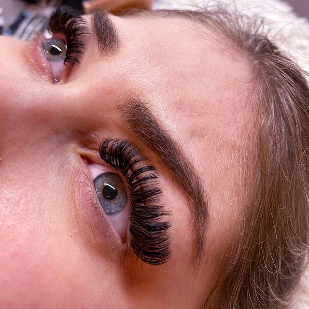 Extensions de cils à Lingolsheim (67) Par Camille - Estheca