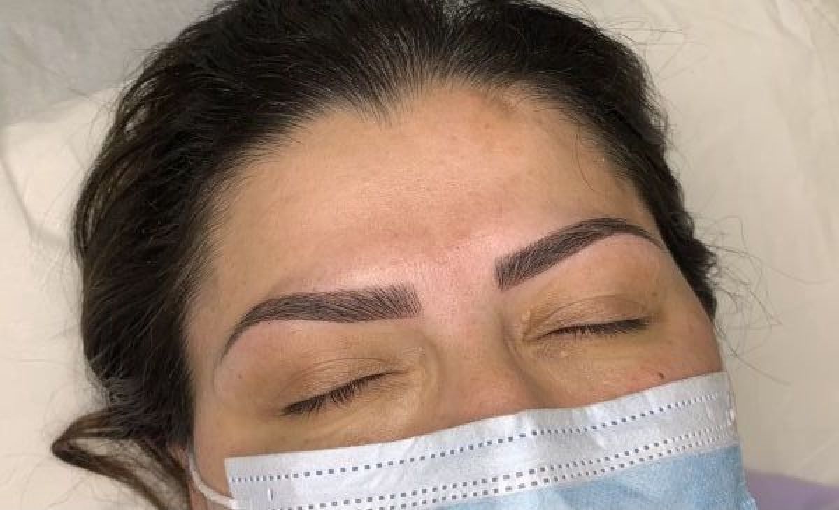 MicroBlading / MicroShading sourcils à Gonesse (95) Par Sandra - Estheca