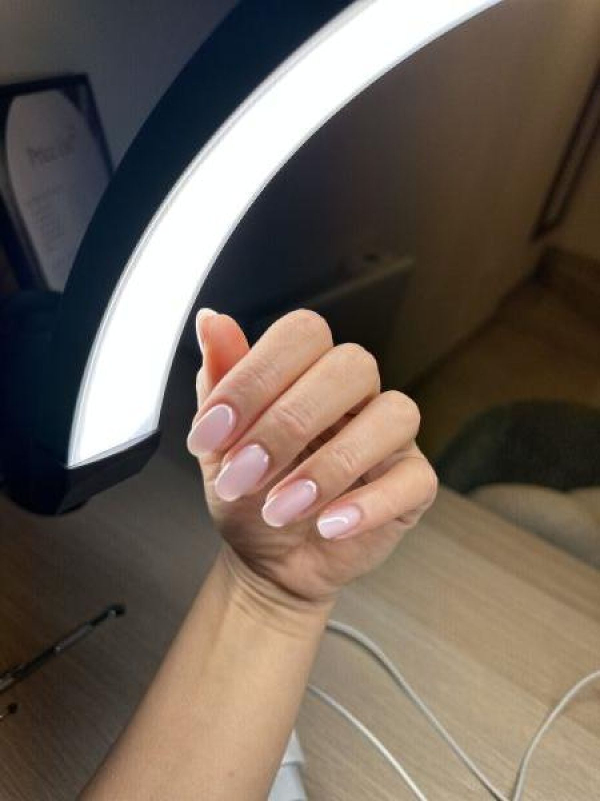 Prothésiste ongulaire à Strasbourg (67) Par Lobna - Estheca