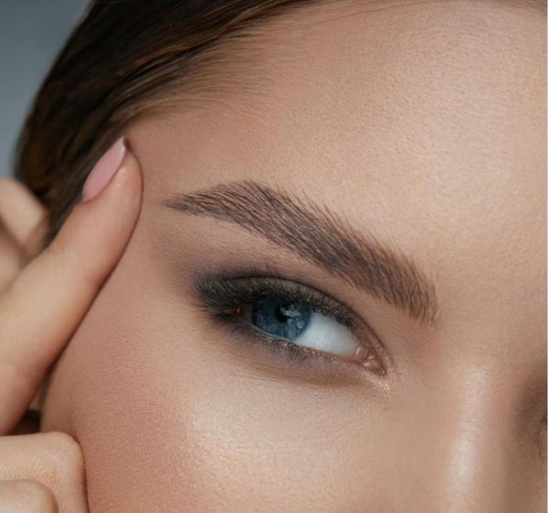 À Puteaux | Browlift ( rehaussement des sourcils ) | Les meilleures esthéticiennes