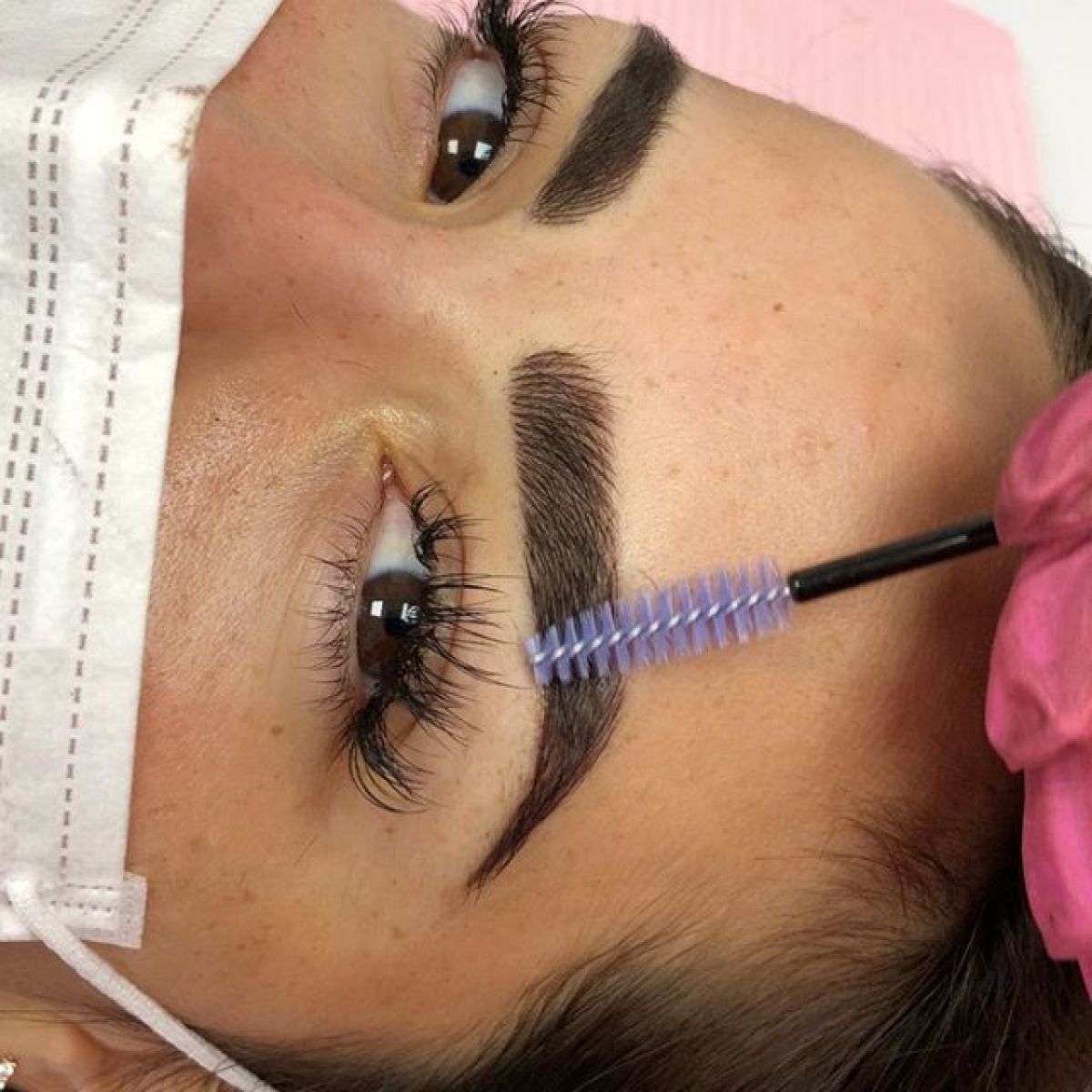 MicroBlading sourcils à Avanne-Aveney (25) Par Céline - Estheca