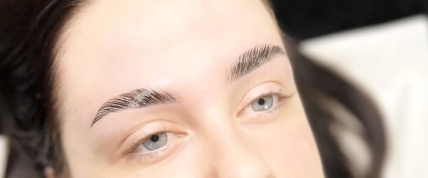 À Pontault-Combault | Browlift (rehaussement de sourcils) | Les meilleures esthéticiennes