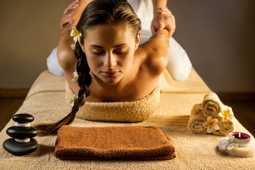 À La Ville-aux-Dames | Massage thaïlandais | Les meilleures esthéticiennes