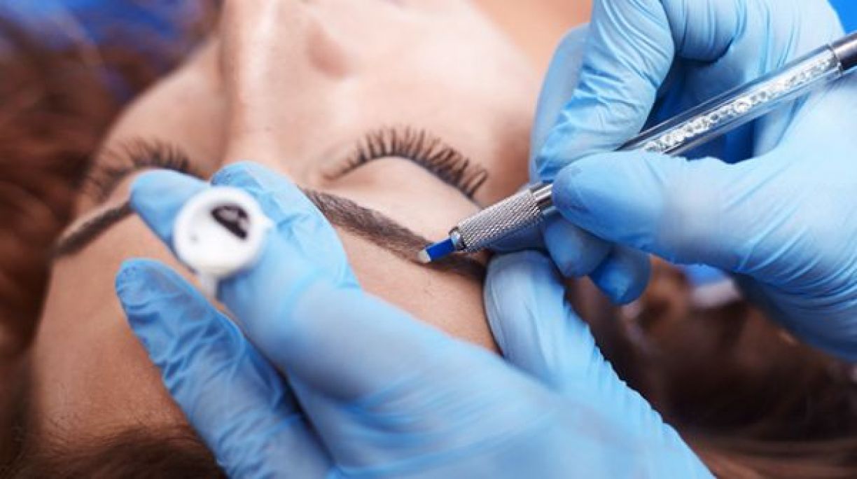 MicroBlading / MicroShading Sourcils à Montpellier (34) Par Imene - Estheca