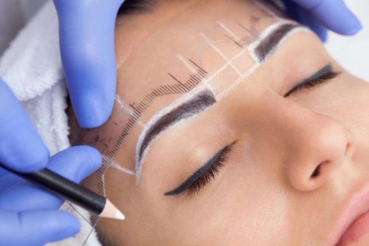 MicroBlading sourcils à Pietrosella (20) Par Leïla - Estheca