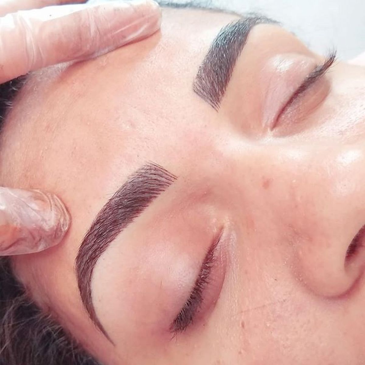 MicroBlading sourcils à Villenave-d'Ornon (33) Par Laetitia - Estheca