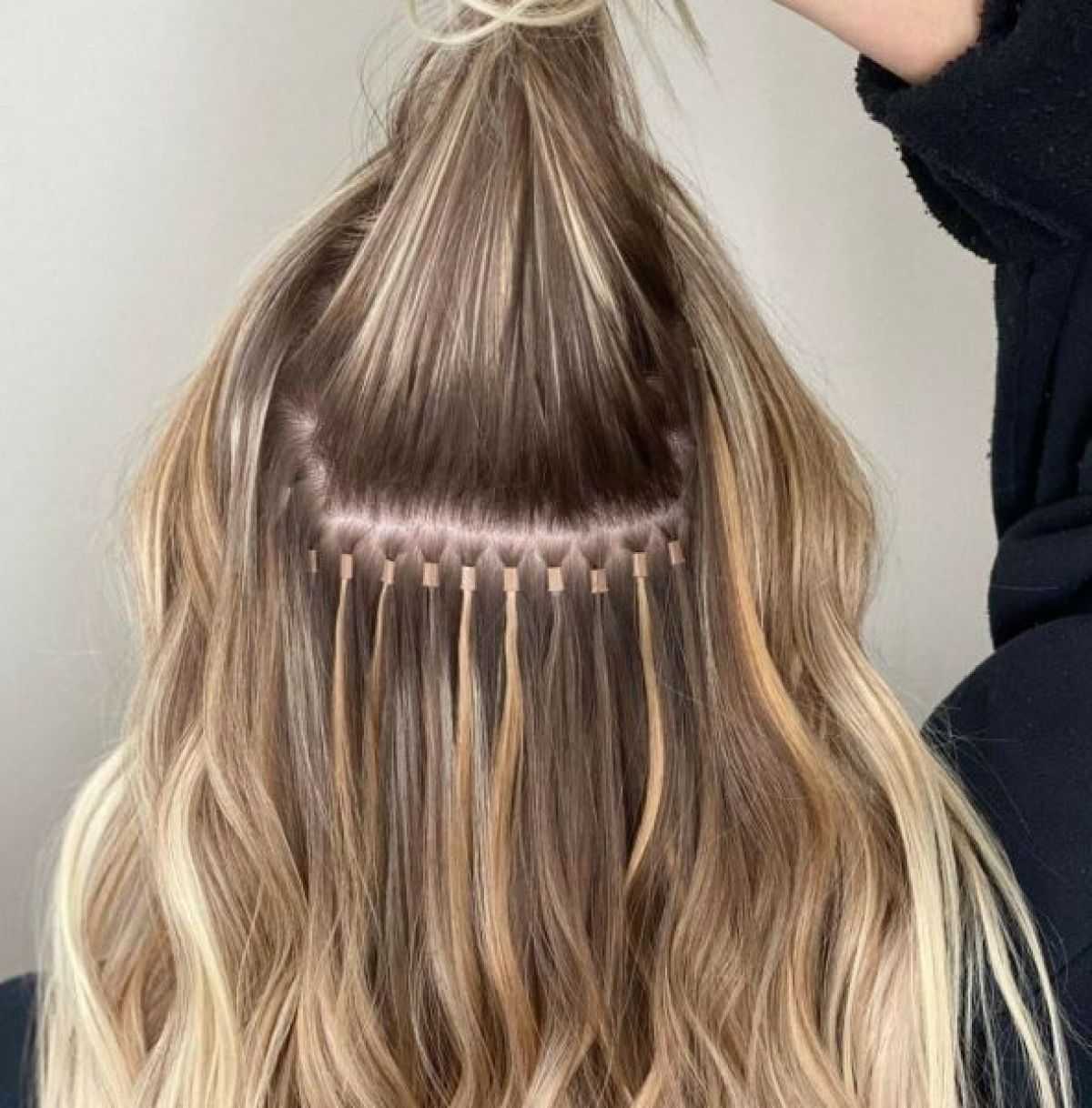 Extension de cheveux à Wizernes (62) Par Donia - Estheca