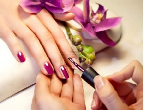 À Mouans-Sartoux | Vernis semi-permanent  | Les meilleures esthéticiennes