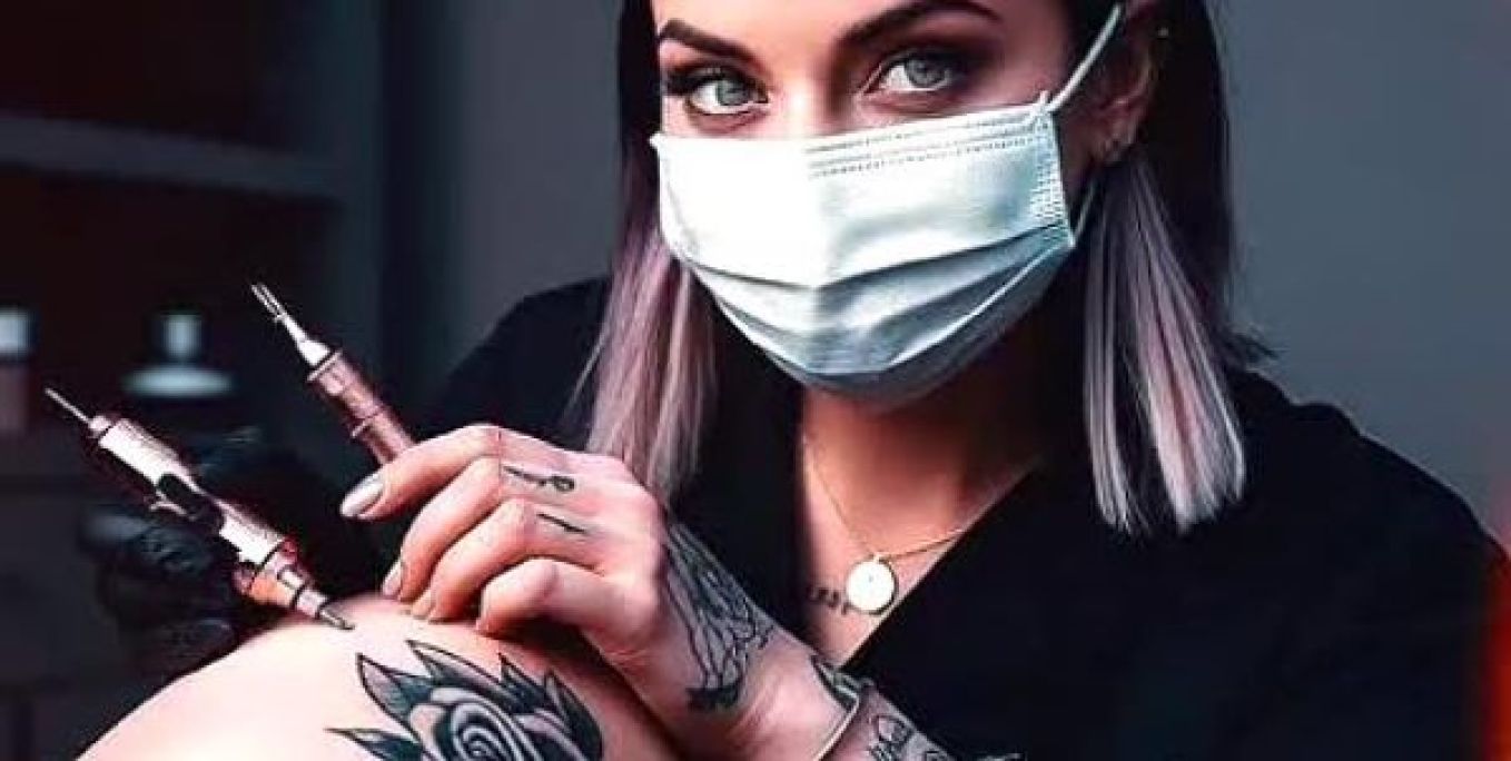 Tatouage à Marseille (13) Par Isabelle - Estheca