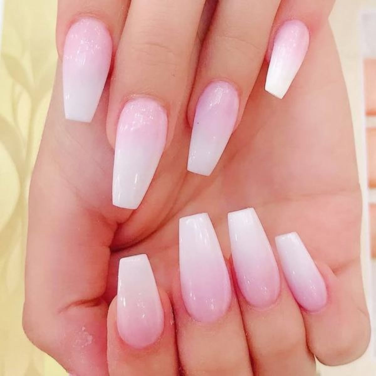 Manucure / Semi permanent à Mulhouse (68) Par Sofia - Estheca