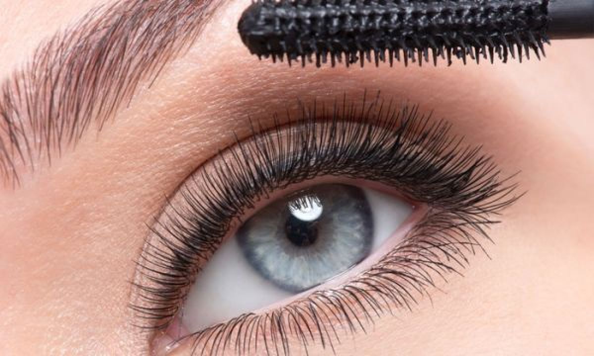 Mascara semi-permanent à Toulouse (31) Par Julie - Estheca