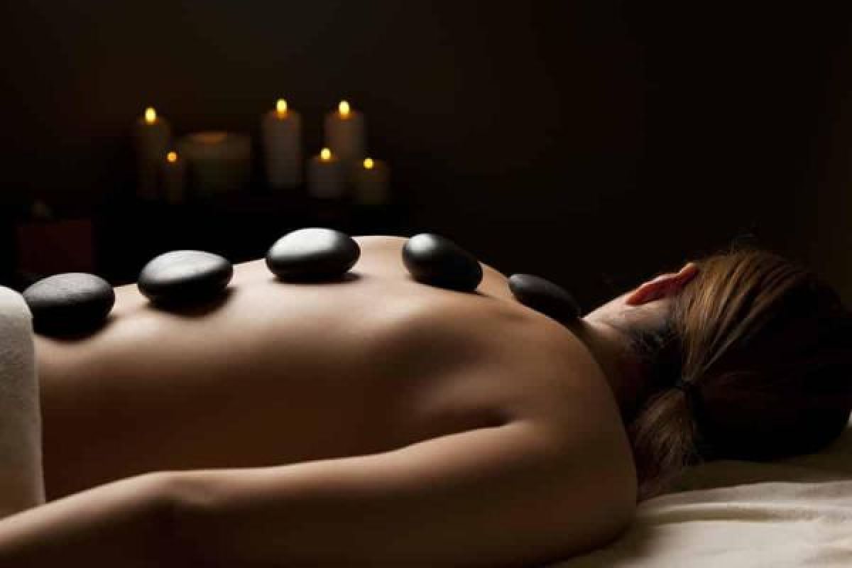 Massage aux pierres chaudes à Neuilly-Plaisance (93) Par Johana - Estheca