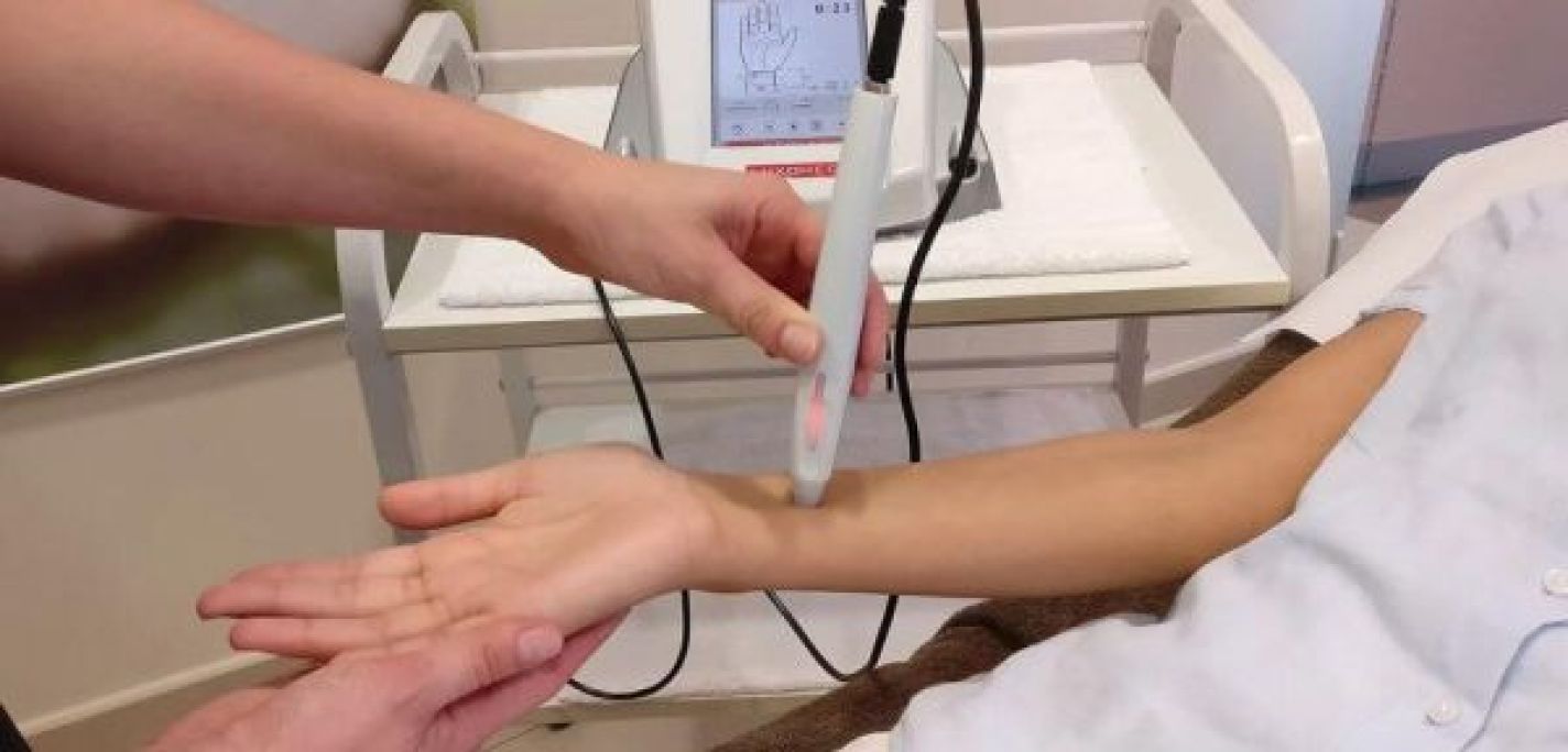 Auriculothérapie anti tabac à Saint-Maixent-l'École (79) Par Rhizlene - Estheca