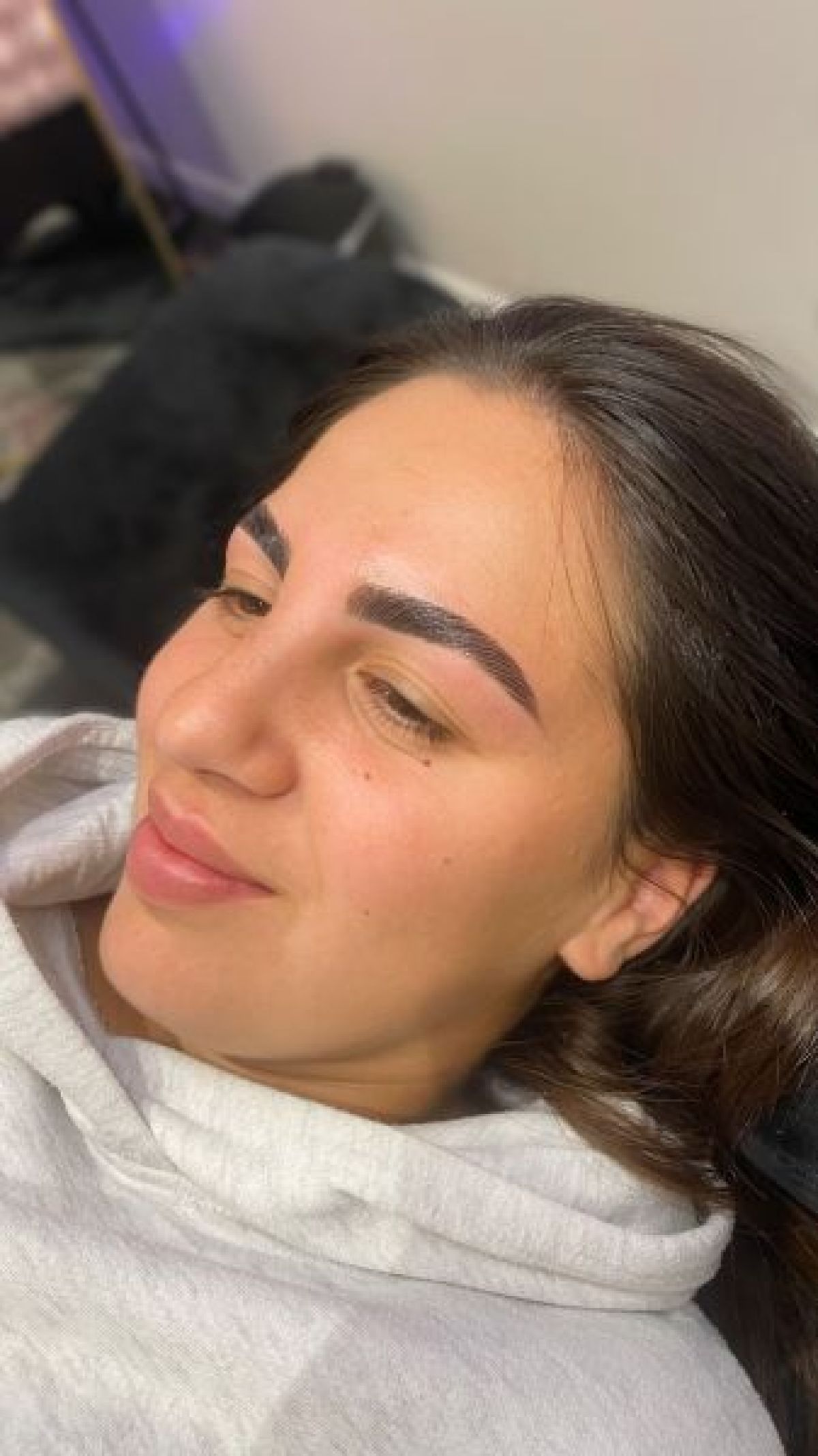 Browlift (rehaussement de sourcils) à Arpajon (91) Par Sarah - Estheca