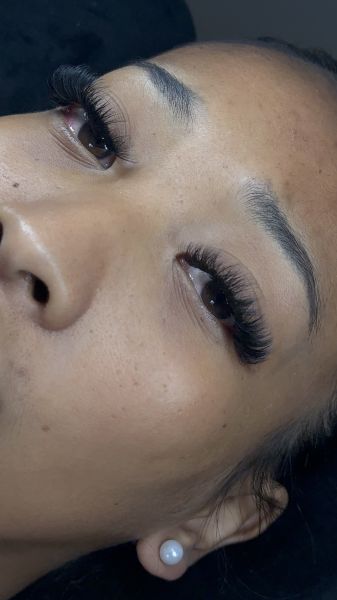 À Angers | Extension de cils | Les meilleures esthéticiennes