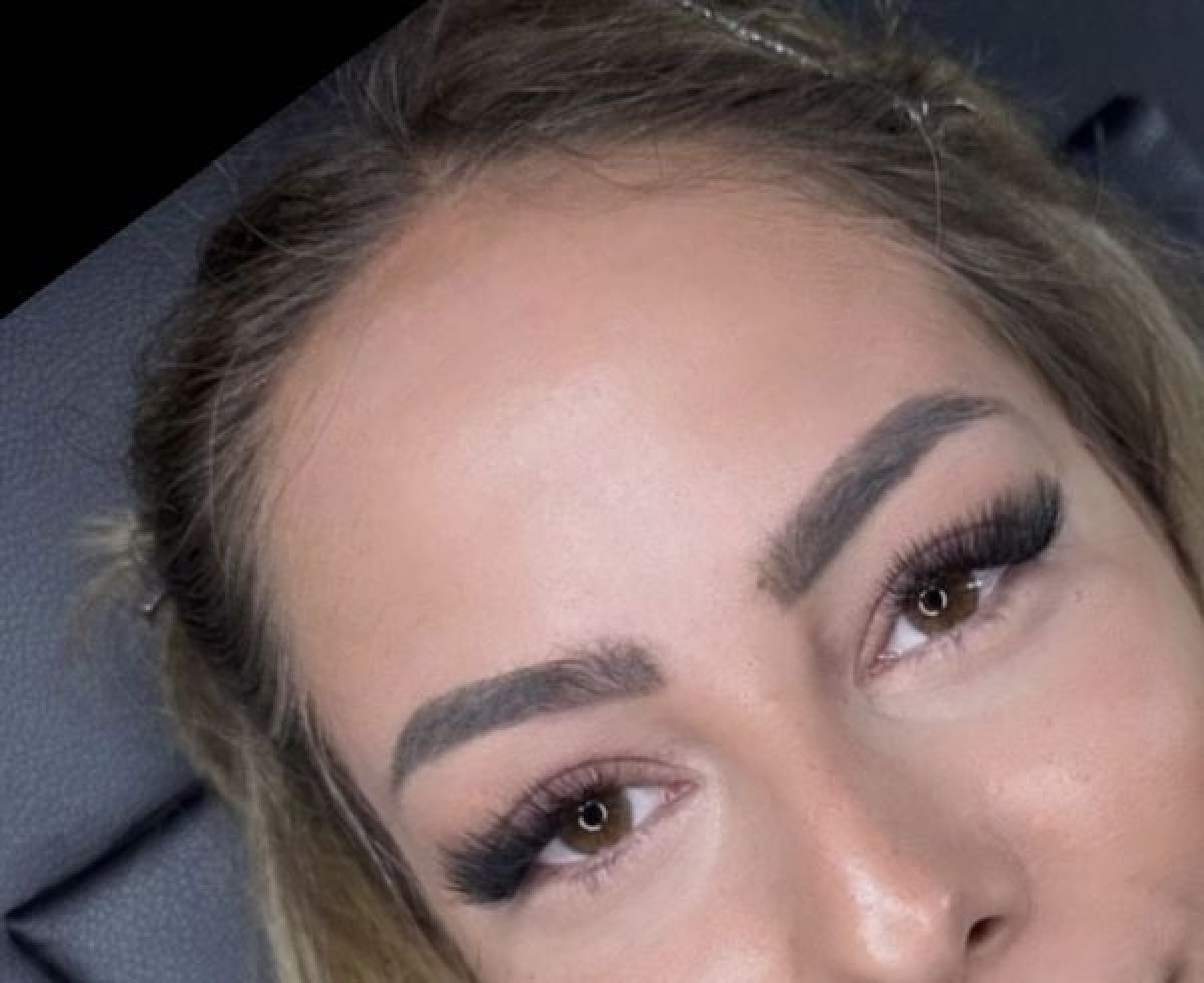 Extensions de cils à Creil (60) Par Alexandra - Estheca