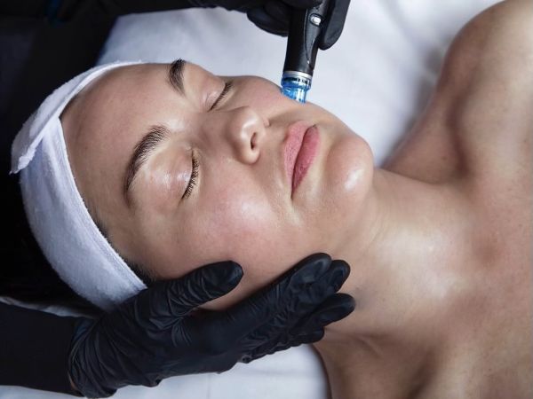 À Paris | Nettoyage de Peau Hydrafacial  | Les meilleures esthéticiennes