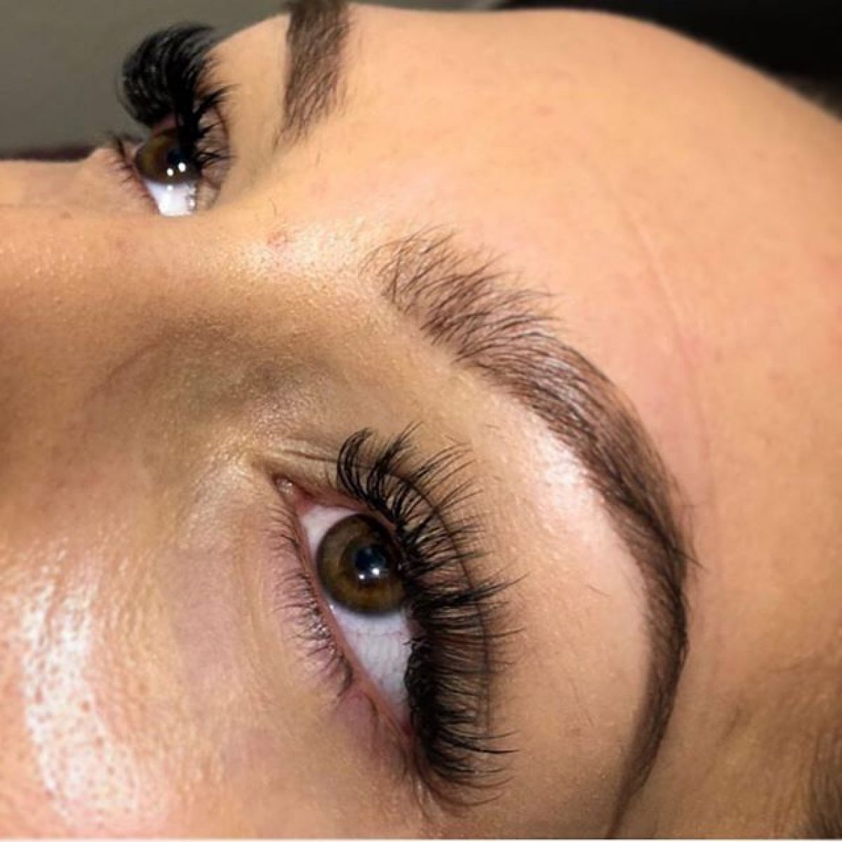 Extensions de cils à Nanterre (92) Par Émilie - Estheca