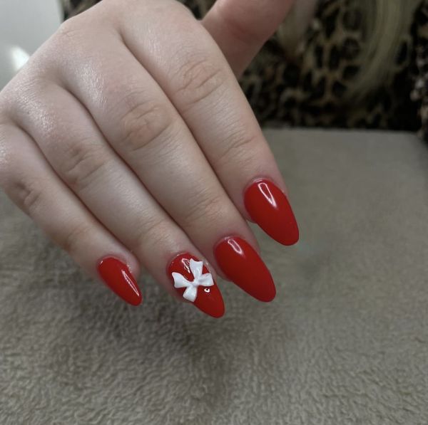 À Caderousse | Manucure/ Semi Permanent / Gel X | Les meilleures esthéticiennes