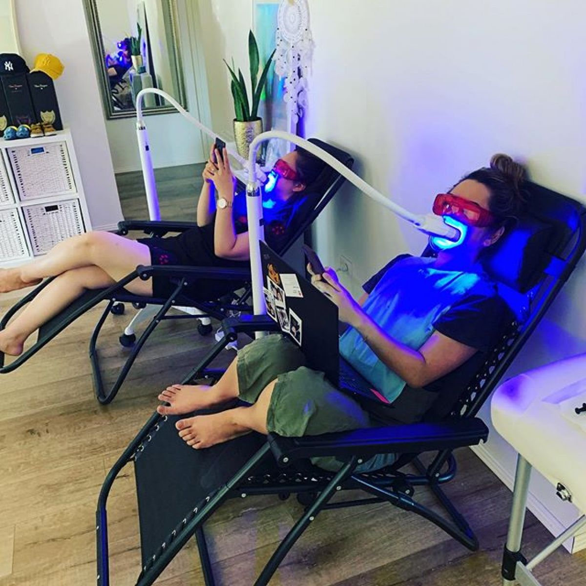 Blanchiment dentaire Pro à Aulnay-sous-Bois (93) Par Charlotte - Estheca