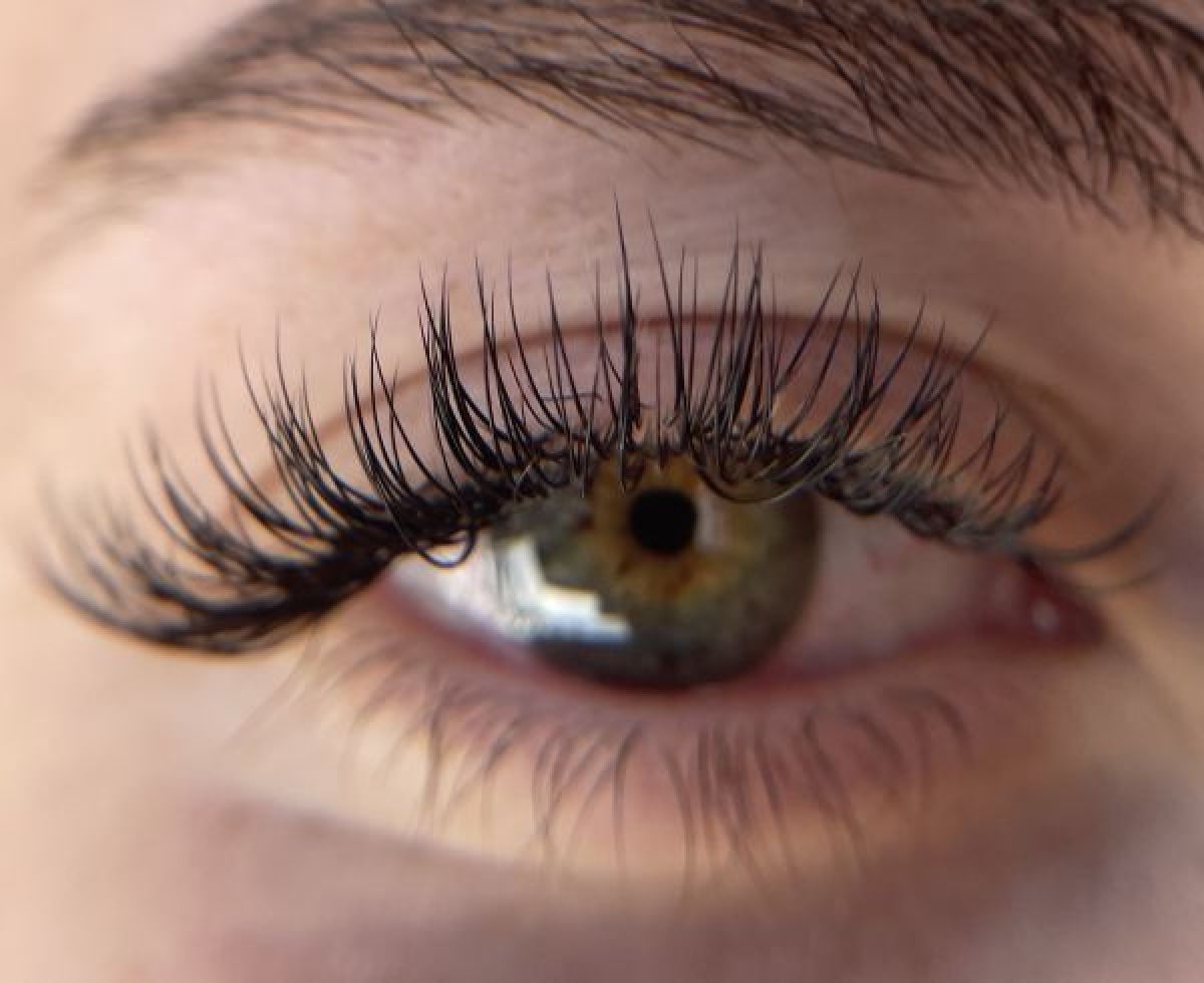 Extension de cils à Montpellier (34) Par Cindy - Estheca
