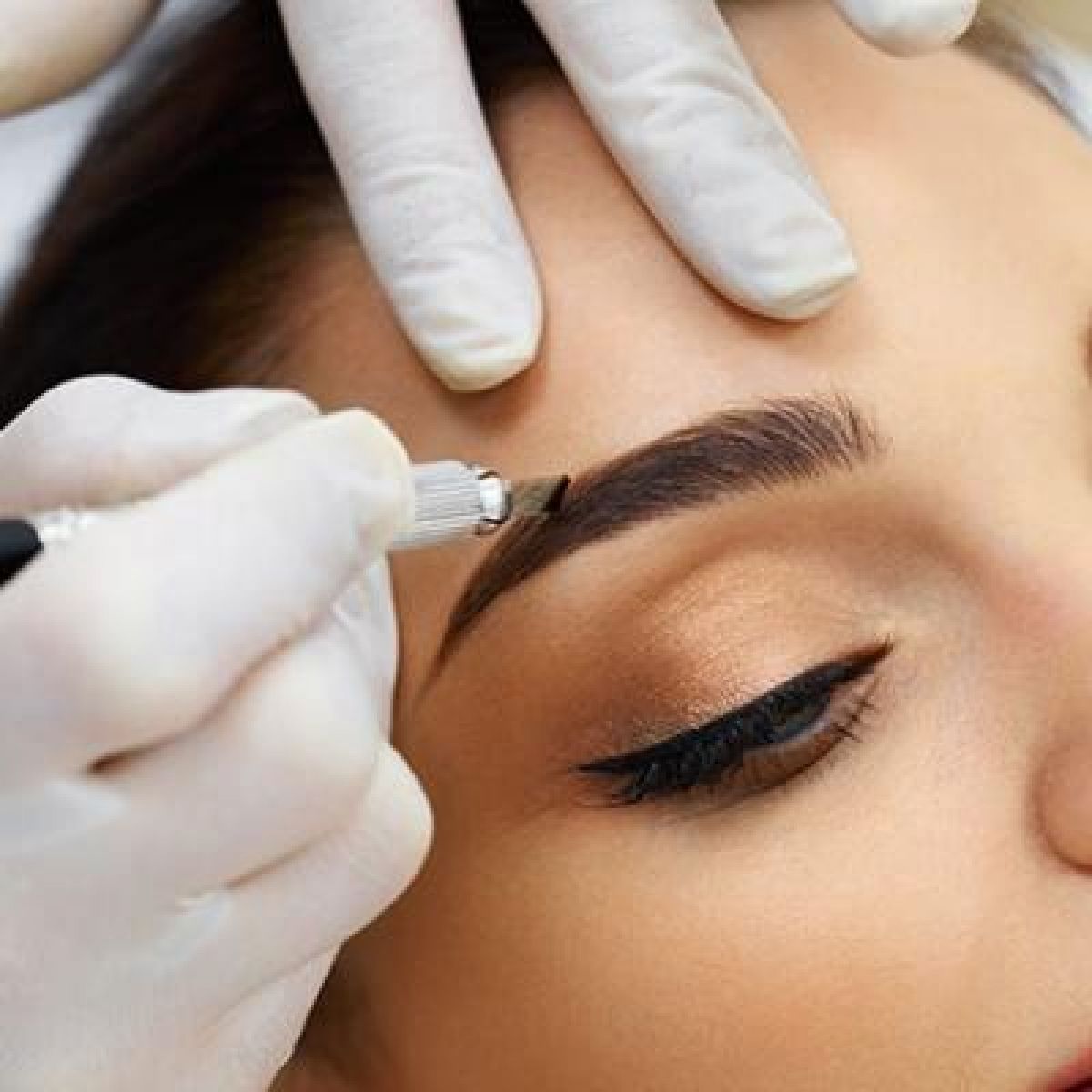 MicroBlading Sourcils à Strasbourg (67) Par Sadia - Estheca