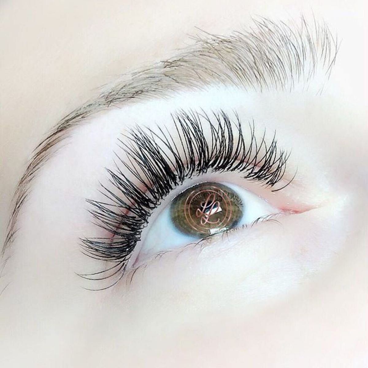 Extensions de cils à Massy (91) Par Chloé - Estheca