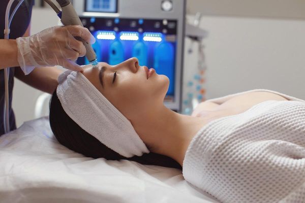 À Pontoise | Hydrafacial | Les meilleures esthéticiennes