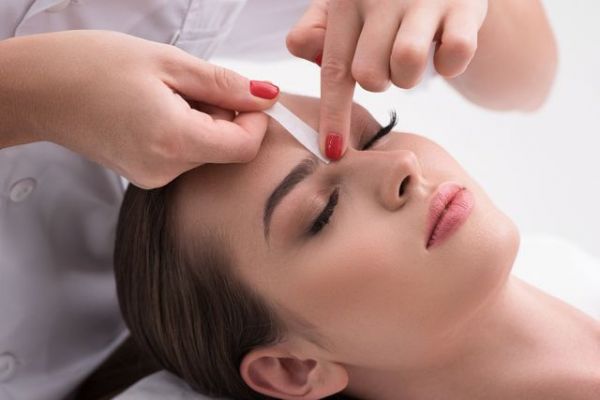 À Noisy-le-Grand | Épilation sourcils | Les meilleures esthéticiennes